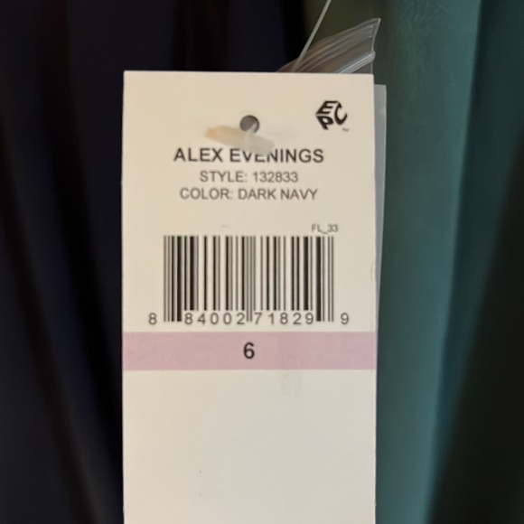 This Alex Evenings Gown is a size 6. Navy Blue. - Picture 3 of 3